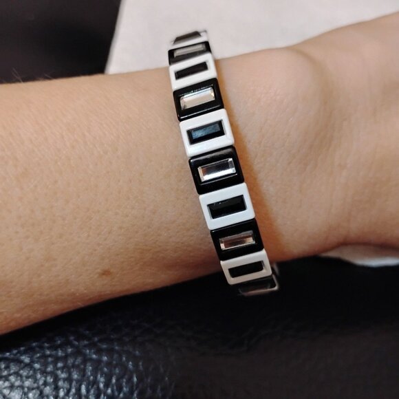 Unisex Black&White Reflective Inserts Geometric Beads Mix Media Elastic Bracelet - Picture 1 of 9